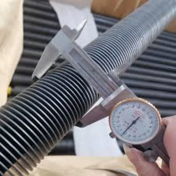 لیزر ویلڈیڈ کاربن اسٹیل فائنڈ ٹیوب|لیزر ویلڈیڈ فائنڈ ٹیوب