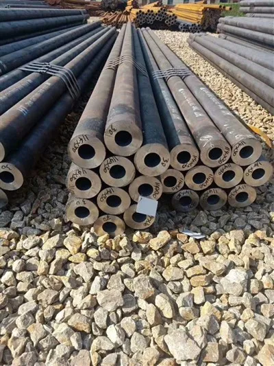 سیدھے سیون ویلڈیڈ پائپ سیملیس ویلڈیڈ ایر ڈبلیو ایس ایس اے الیکٹرک ویلڈیڈ سیدھے سیون پائپ 1.25 انچ اسٹیل پائپ اور ٹیوبیں